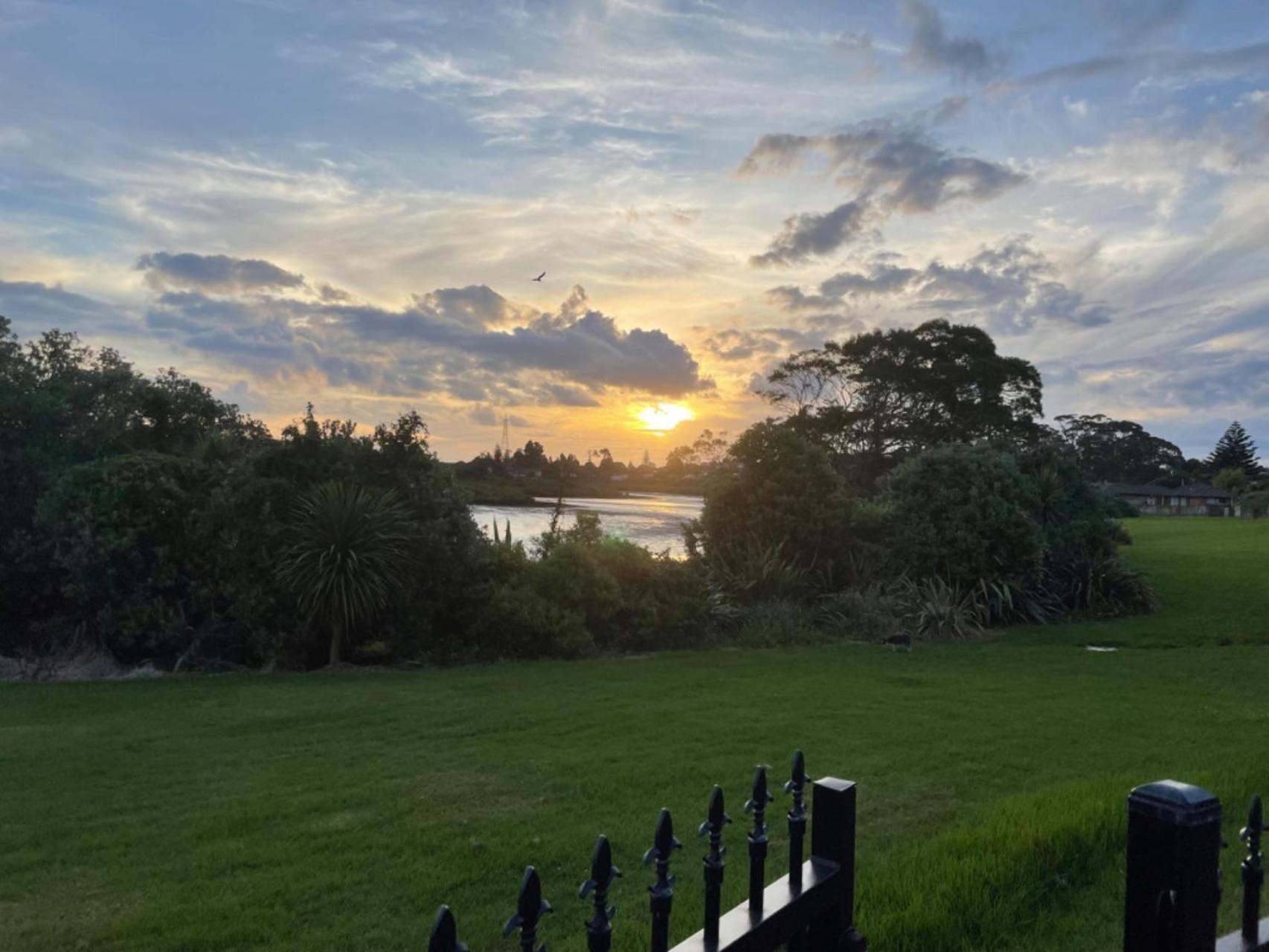 Relax By The Tamaki River Auckland Exterior foto